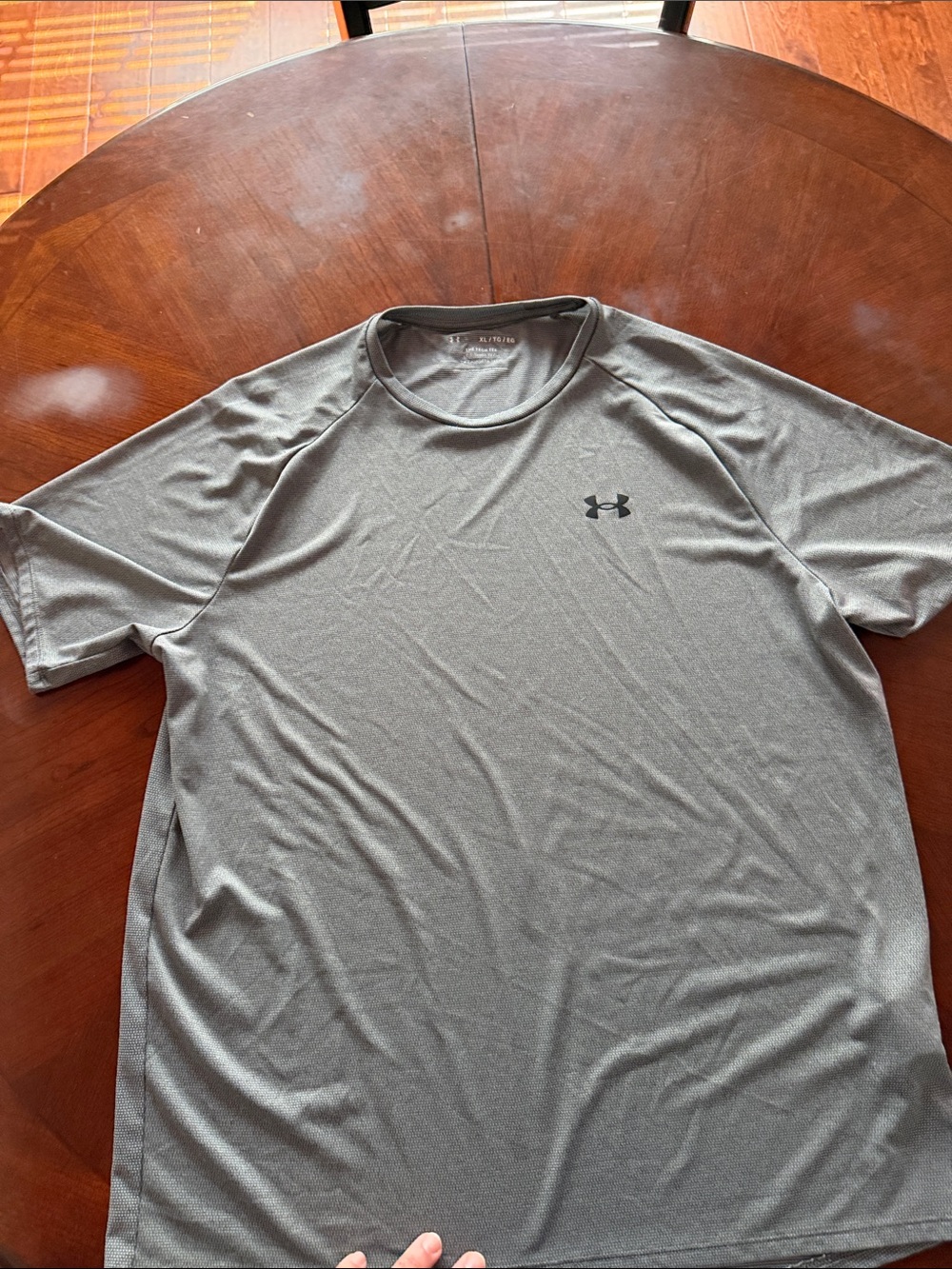 Under Armour Men’s Heather Gray Short Sleeve Performance Tee